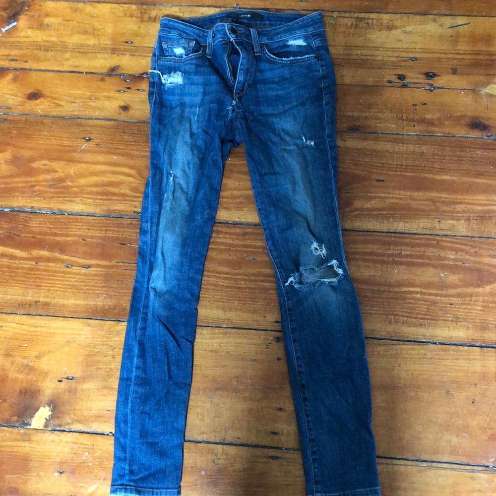 Joe’s jeans - skinny ripped
